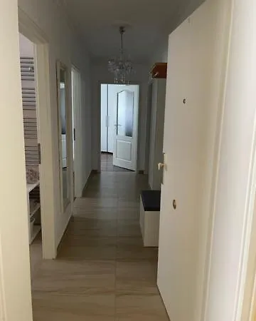 Geraeumige Und Schoene Wohnung Direkt In Der Luebecker Innenstadt Exterior photo